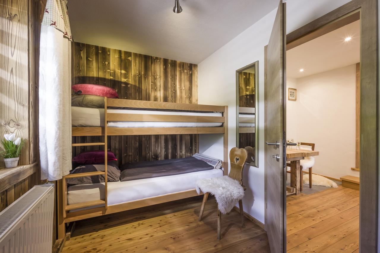 Narzenhof Wellness Chalets, Familien & Luxus Apartments Am Bauernhof Sankt Johann in Tirol Luaran gambar