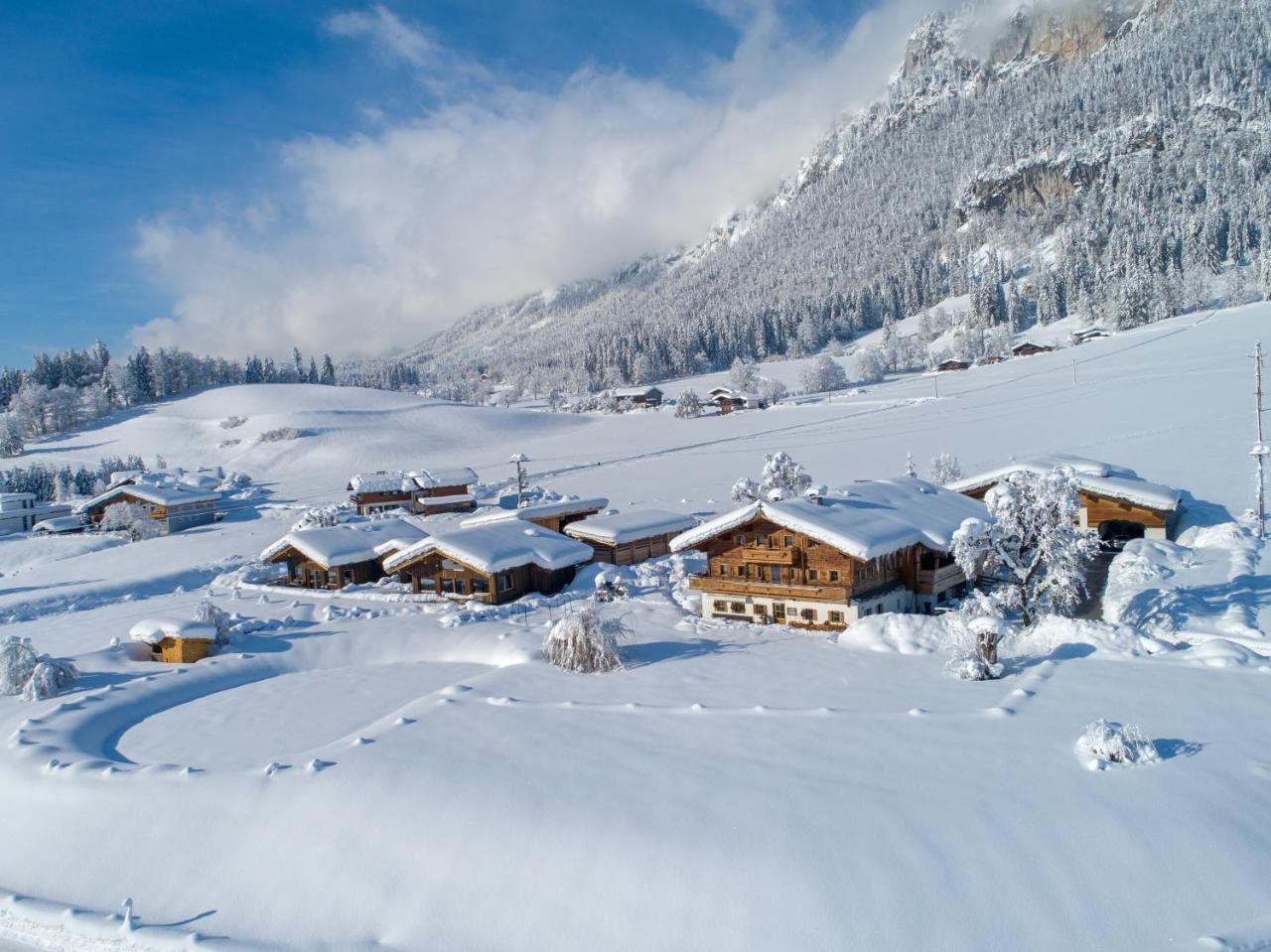 Narzenhof Wellness Chalets, Familien & Luxus Apartments Am Bauernhof Sankt Johann in Tirol Luaran gambar