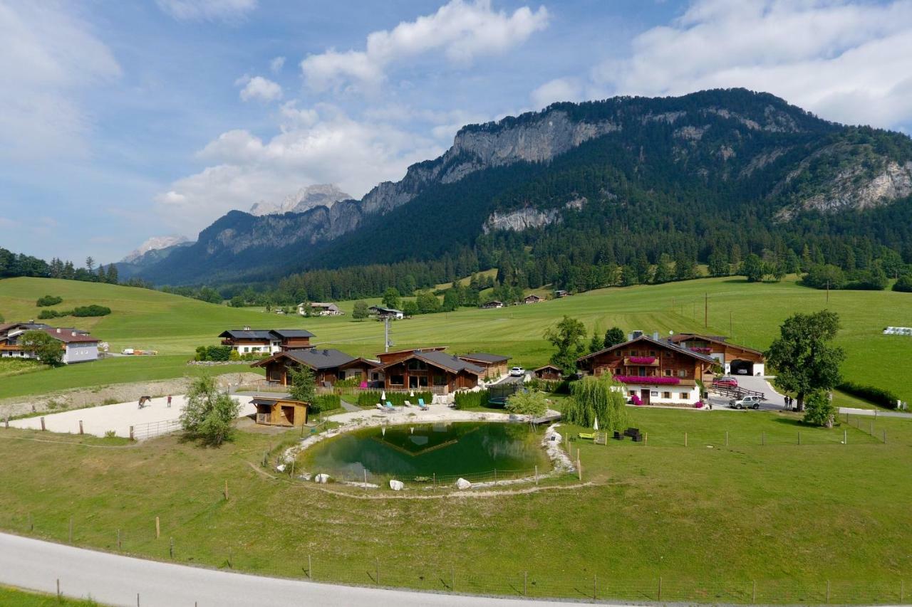 Narzenhof Wellness Chalets, Familien & Luxus Apartments Am Bauernhof Sankt Johann in Tirol Luaran gambar